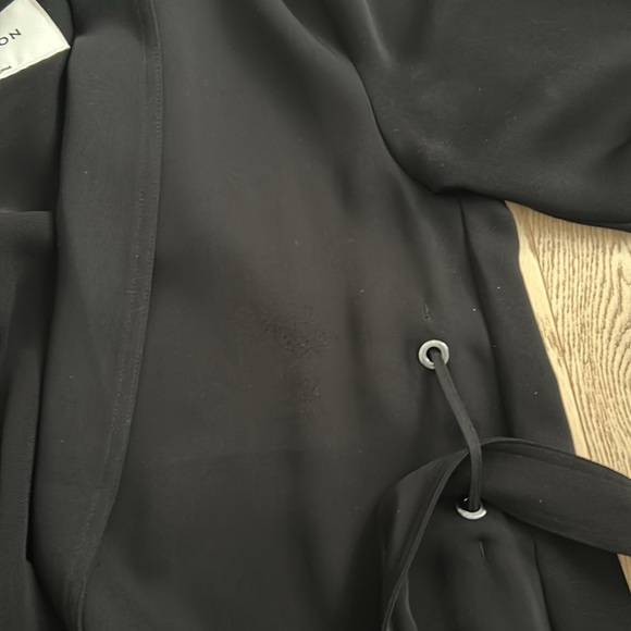 Babaton Kahlo Robe - Picture 6 of 6